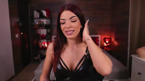 rinathequeen online show from February 2026 08:02:02 AM