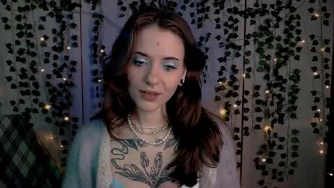 Snapshot of risha_laass chatting on May 2026 08:03:02 PM risha_laass online show from May 2026 08:03:02 PM