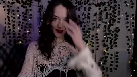 Snapshot of risha_laass chatting on May 2026 08:17:01 PM risha_laass online show from May 2026 08:17:01 PM