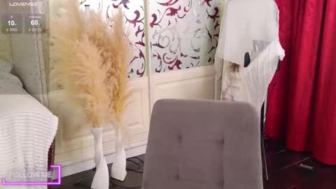 Alice online show from November 2025 01:32:02 PM