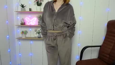 ritakiskis online show from January 2025 08:02:01 PM