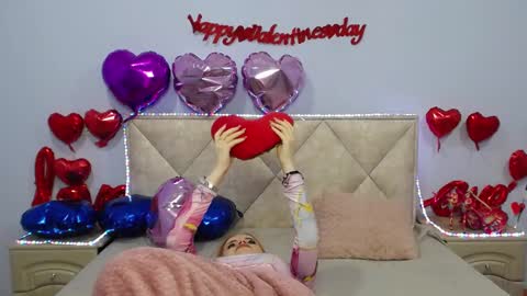 ritakiskis online show from February 2025 05:44:02 AM