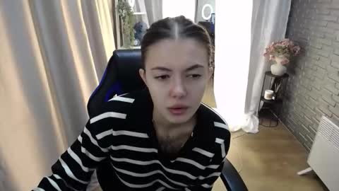 Snapshot of ritaneer chatting on October 2025 08:12:01 AM ritaneer online show from October 2025 08:12:01 AM