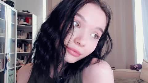 Rina online show from February 2026 09:37:01 AM