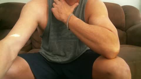 Snapshot of roadhouse122 chatting on December 2024 03:17:01 PM roadhouse122 online show from December 2024 03:17:01 PM