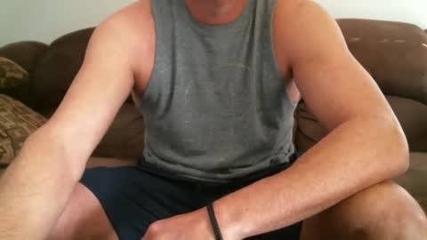 Snapshot of roadhouse122 chatting on January 2025 04:12:01 PM roadhouse122 online show from January 2025 04:12:01 PM