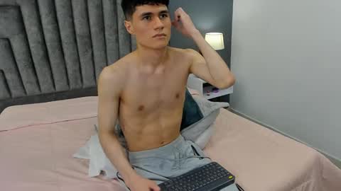 Roan Birkin online show from February 2025 01:41:01 AM