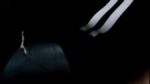 Snapshot of roan_birkin chatting on June 2026 12:32:02 AM Roan Birkin online show from June 2026 12:32:02 AM