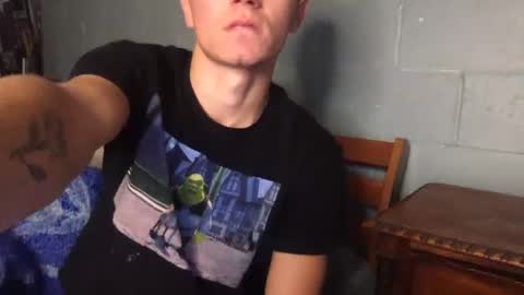 Snapshot of roastingcorn chatting on December 2024 12:04:02 AM RoastingCorn online show from December 2024 12:04:02 AM