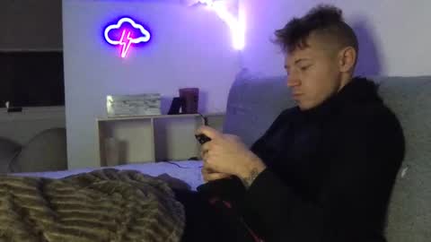 Snapshot of roastingcorn chatting on January 2025 09:32:02 AM RoastingCorn online show from January 2025 09:32:02 AM