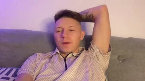 Snapshot of roastingcorn chatting on February 2025 07:03:01 AM RoastingCorn online show from February 2025 07:03:01 AM