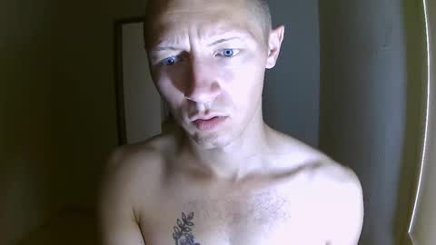 Snapshot of roastingcorn chatting on October 2025 09:35:02 PM RoastingCorn online show from October 2025 09:35:02 PM