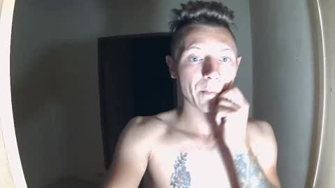 Snapshot of roastingcorn chatting on October 2025 07:00:02 AM RoastingCorn online show from October 2025 07:00:02 AM