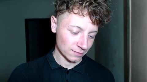 Snapshot of roastingcorn chatting on February 2026 03:29:02 AM RoastingCorn online show from February 2026 03:29:02 AM