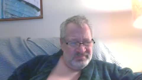 Snapshot of rob872217 chatting on January 2025 07:36:02 AM rob872217 online show from January 2025 07:36:02 AM