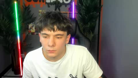 Robbie online show from May 2026 03:43:01 PM