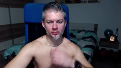 robbyshawz online show from January 2025 11:02:02 AM