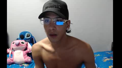 robert_kingg online show from December 2025 09:46:02 AM