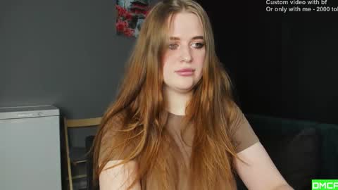 Snapshot of robert_lisa chatting on January 2026 08:41:01 AM Lisa and Robert i am online all days 900 am GMT3 online show from January 2026 08:41:01 AM