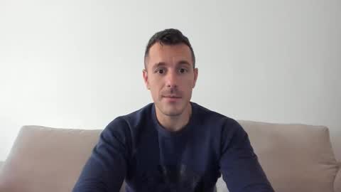 roberto4ever online show from October 2025 12:22:02 PM