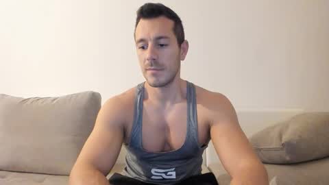 roberto4ever online show from November 2025 05:40:02 AM