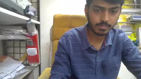 Snapshot of robertsalia220 chatting on December 2024 07:29:02 AM Robertsalia online show from December 2024 07:29:02 AM