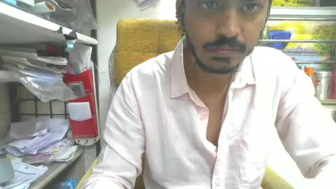 Snapshot of robertsalia220 chatting on February 2025 12:57:02 PM Robertsalia online show from February 2025 12:57:02 PM