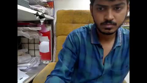 Snapshot of robertsalia220 chatting on October 2025 12:35:01 PM Robertsalia online show from October 2025 12:35:01 PM