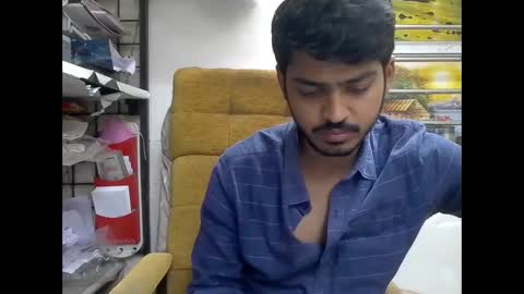 Snapshot of robertsalia220 chatting on November 2025 02:28:01 PM Robertsalia online show from November 2025 02:28:01 PM