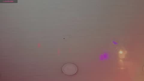 robin_bennett_ online show from July 2026 12:42:02 PM