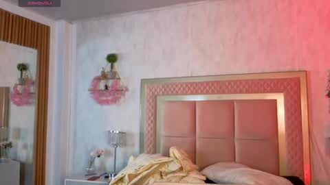 robin D online show from October 2025 12:27:02 PM