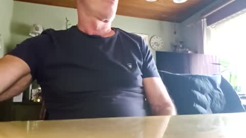 Snapshot of robke1966 chatting on February 2026 07:39:01 AM robke1966 online show from February 2026 07:39:01 AM