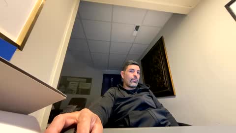 Snapshot of roblatino12 chatting on February 2025 08:15:02 PM roblatino12 online show from February 2025 08:15:02 PM