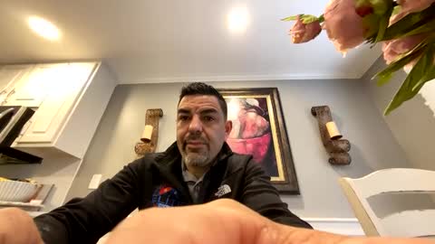 Snapshot of roblatino12 chatting on February 2025 01:10:01 PM roblatino12 online show from February 2025 01:10:01 PM