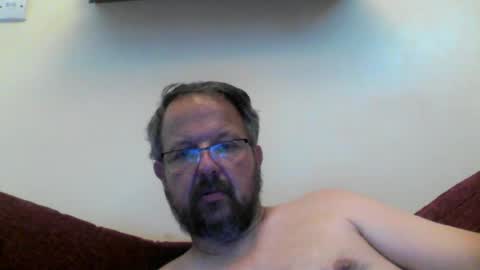 Snapshot of robxx32 chatting on June 2026 10:35:02 AM robxx32 online show from June 2026 10:35:02 AM