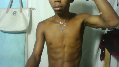 rocardo1510 online show from March 2025 06:52:02 AM