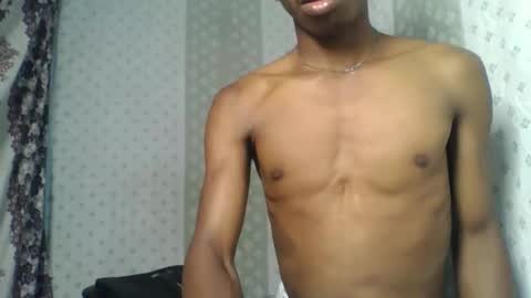 rocardo1510 online show from October 2025 07:33:01 PM