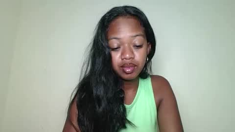 rochellinah online show from May 2026 08:26:02 PM
