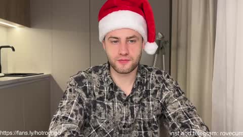 Snapshot of rodrigoveira chatting on December 2024 11:20:01 PM Rodrigo online show from December 2024 11:20:01 PM