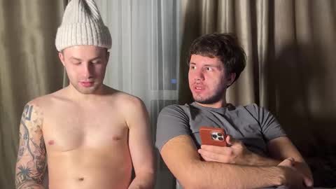 Snapshot of rodrigoveira chatting on November 2025 11:36:02 PM Rodrigo online show from November 2025 11:36:02 PM