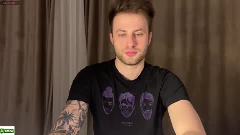 Snapshot of rodrigoveira chatting on February 2026 07:43:01 PM Rodrigo online show from February 2026 07:43:01 PM