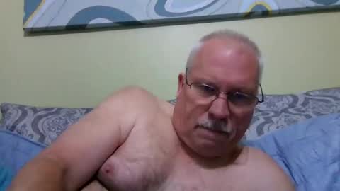 rodstud641 online show from November 2025 10:09:02 PM