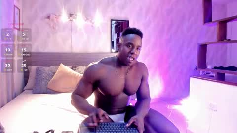 Snapshot of rogger_physique chatting on December 2025 06:09:01 AM Rogger online show from December 2025 06:09:01 AM