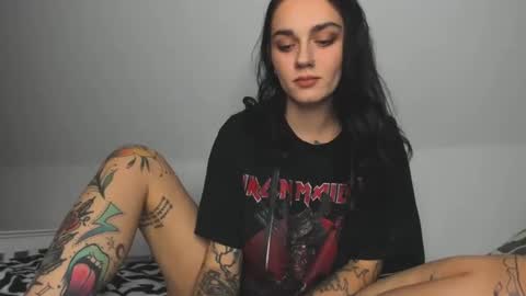 Snapshot of rokiinbaby chatting on January 2025 08:57:02 PM rokiinbaby online show from January 2025 08:57:02 PM