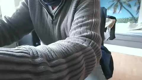 rolandloser1000 online show from April 2026 02:42:01 PM