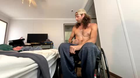 Rollinintheweeds online show from September 2025 05:47:02 PM