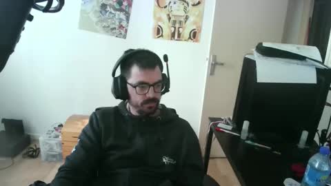 romainb72 online show from April 2026 08:53:02 AM