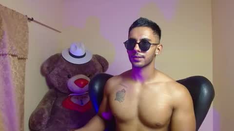 Roman online show from January 2025 01:33:01 AM