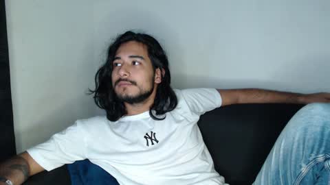 Roman online show from February 2025 01:22:01 AM