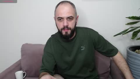 Snapshot of romdv chatting on January 2025 11:52:01 AM romdv online show from January 2025 11:52:01 AM